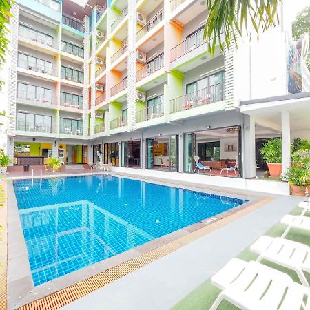 Oyo 75367 Ud Pattaya Hotel Landkreis Landkreis Bang Lamung Exterior foto