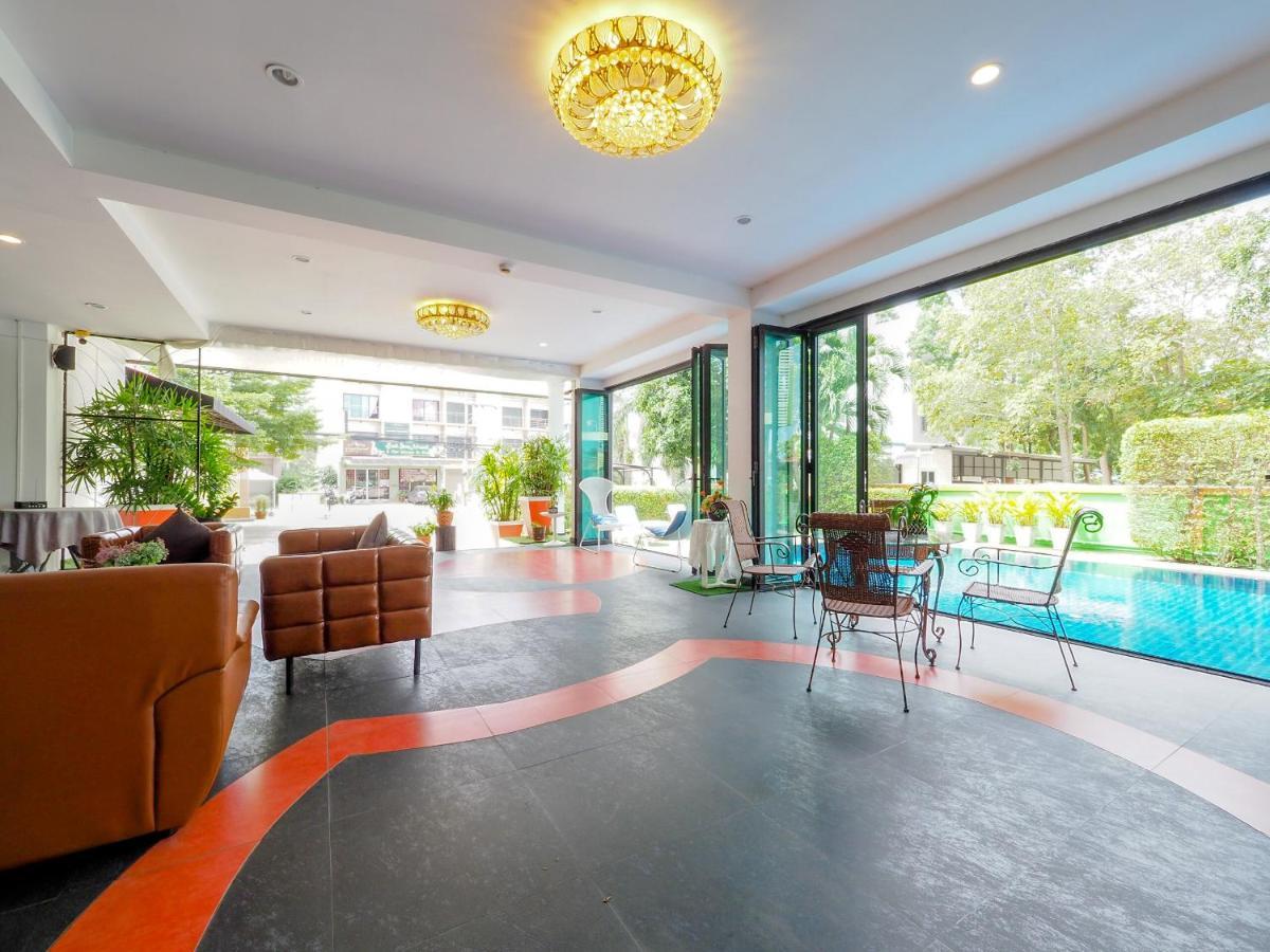 Oyo 75367 Ud Pattaya Hotel Landkreis Landkreis Bang Lamung Exterior foto