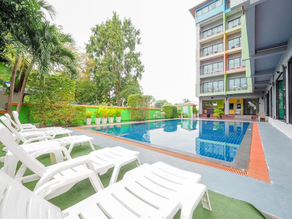 Oyo 75367 Ud Pattaya Hotel Landkreis Landkreis Bang Lamung Exterior foto