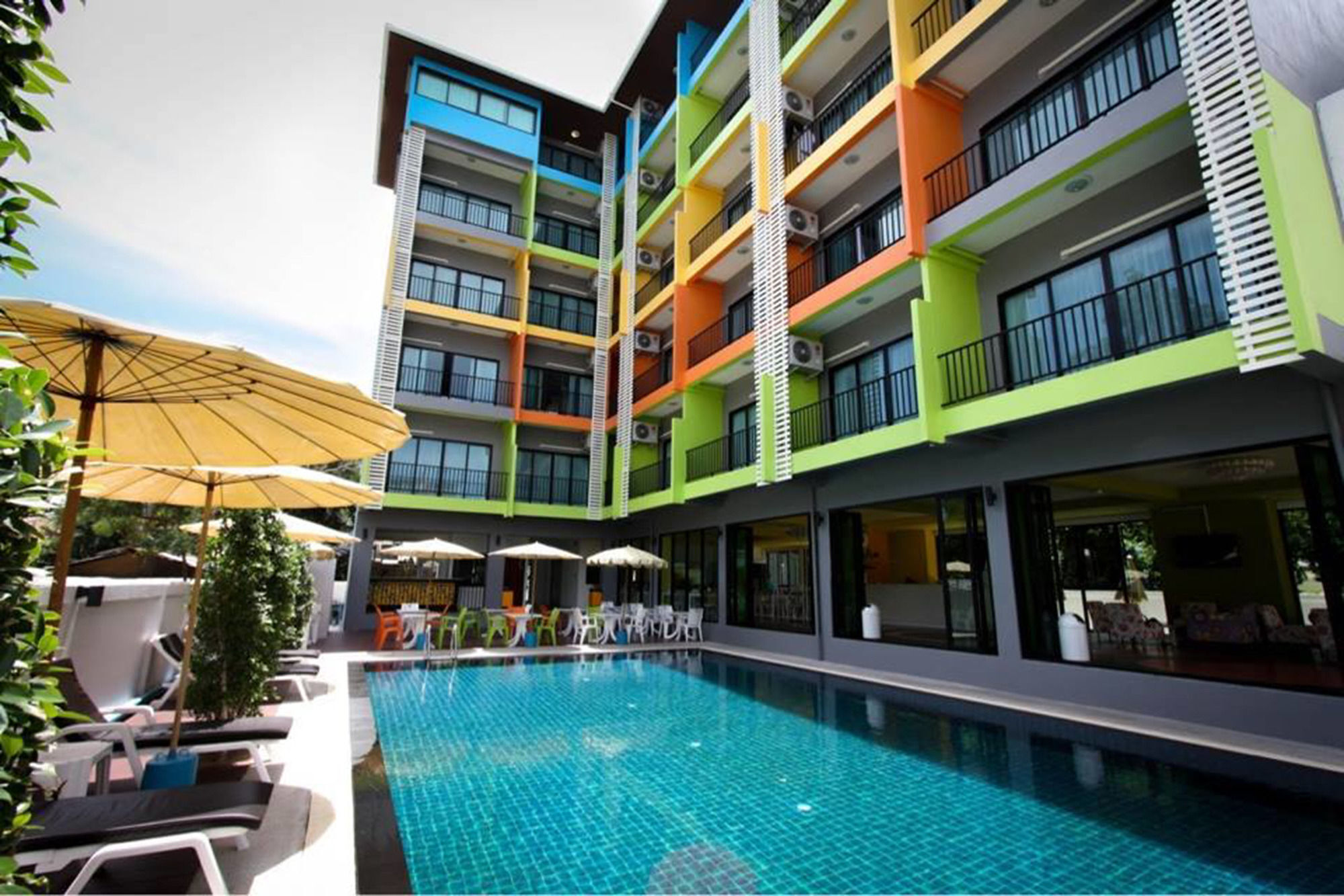 Oyo 75367 Ud Pattaya Hotel Landkreis Landkreis Bang Lamung Exterior foto