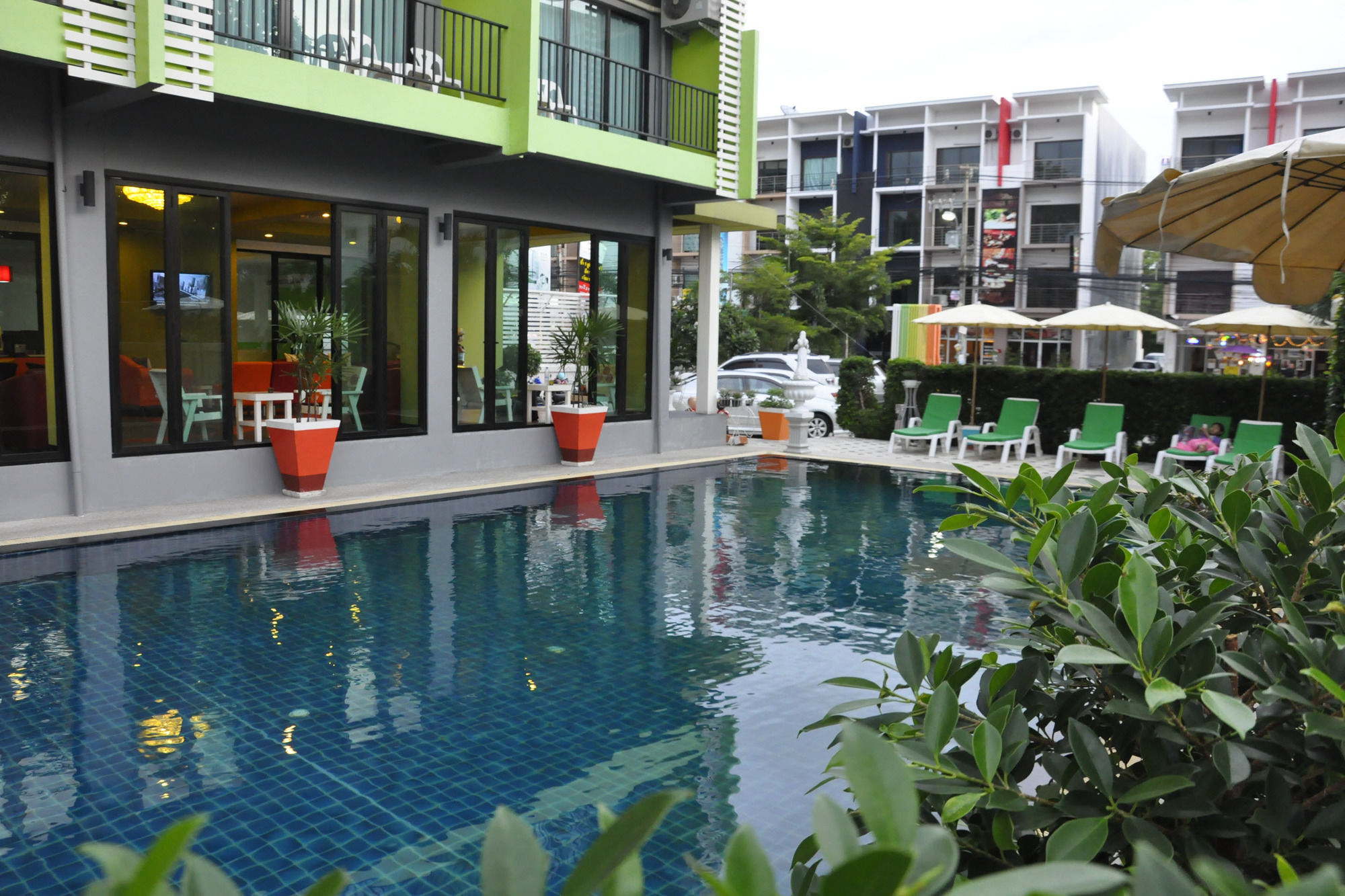 Oyo 75367 Ud Pattaya Hotel Landkreis Landkreis Bang Lamung Exterior foto